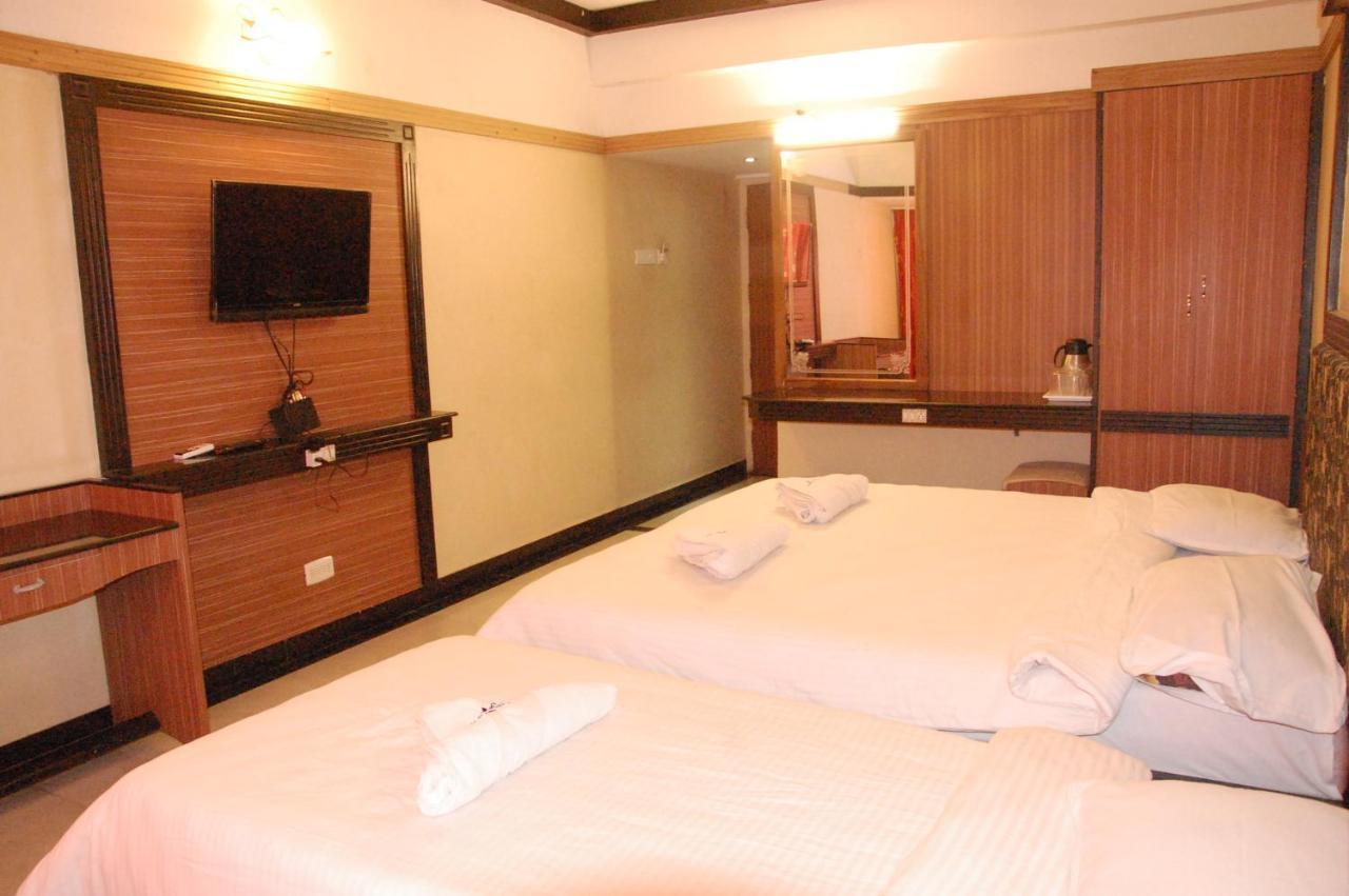 Hotel Blue Star Coimbatore Exterior foto