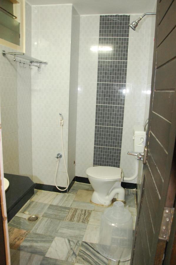 Hotel Blue Star Coimbatore Exterior foto